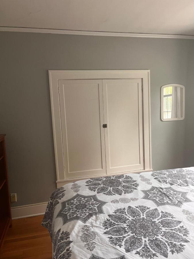 グランドラピッズ Cozy Cape Codヴィラ エクステリア 写真